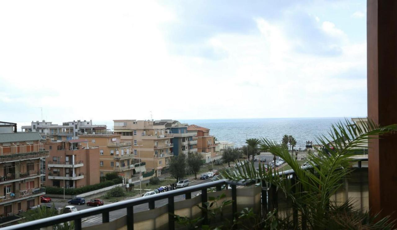 Superattico Apartment Lido di Ostia Luaran gambar